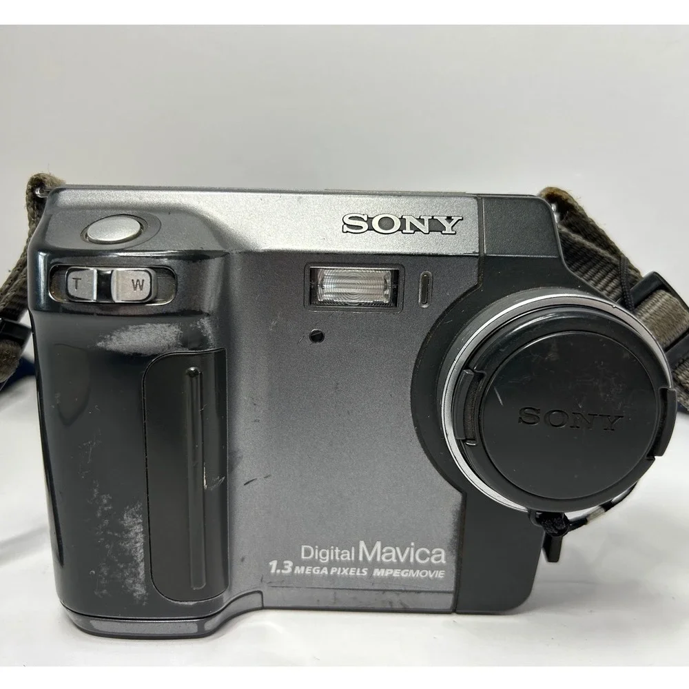 Sony Digital Mavica MVC-FD85 1.3 MP Digital Camera 3x Optical Zoom PARTS ONLY‎